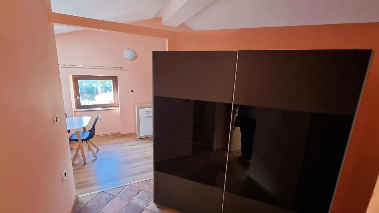 Apartmani Villa Kontesa Lovran 0*,