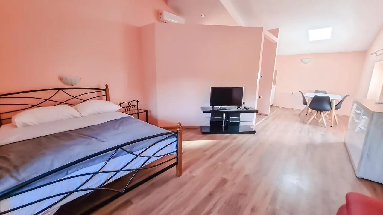 Apartmani Villa Kontesa Lovran 0*,
