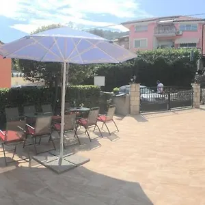 Guesthouse Villa Manda Lovran